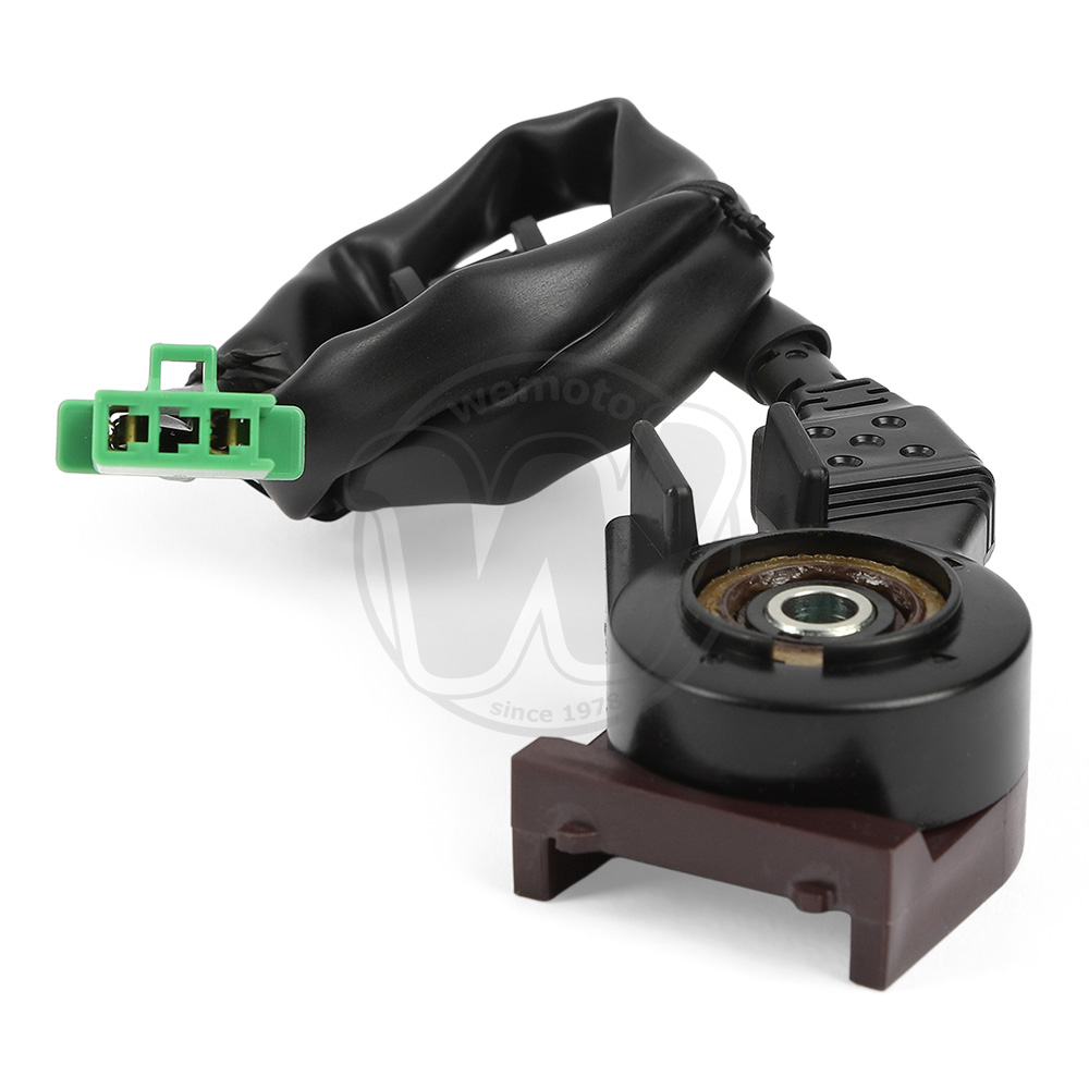 0AD5582_zztz1746 three.jpg